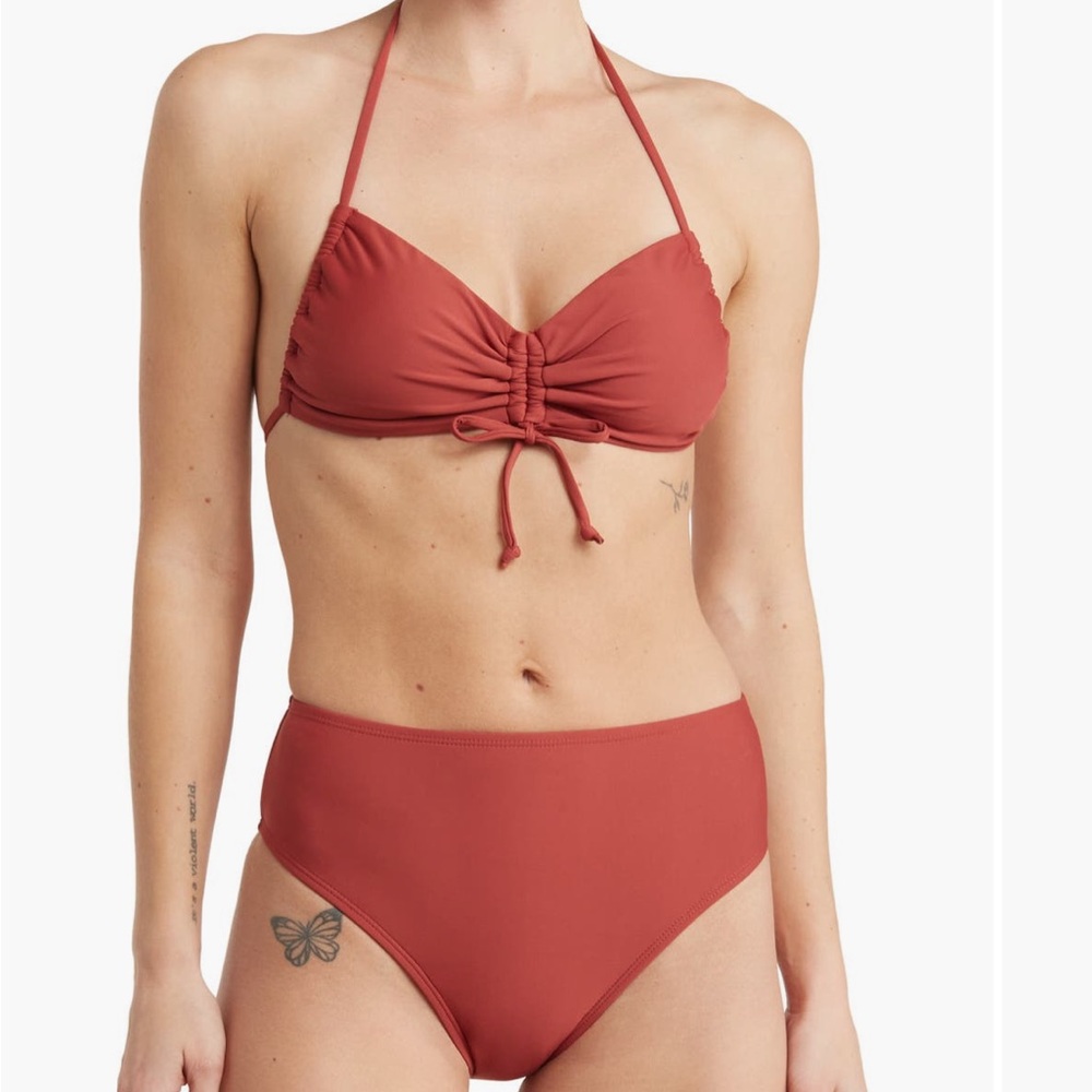 VYB Cinched Two-Piece Bikini red gorgeous NWT new never worn sexy flattering